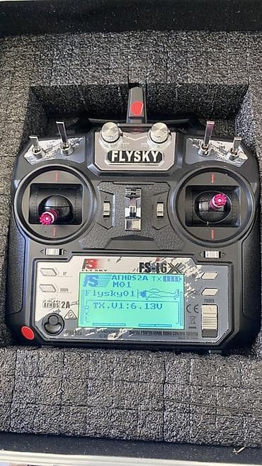 айфон 11 синий: Радиоуправляемые механические «Бабочки» в жёстких кейсах Что это: - — 3