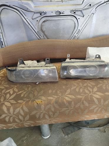 салон lexus is250: Комплект передних фар BMW Б/у, Аналог, Китай — 1