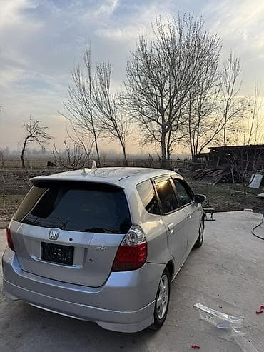 яапошка машина: Honda Fit: 2003 г., 1.5 л, Автомат, Бензин, Хэтчбэк — 1