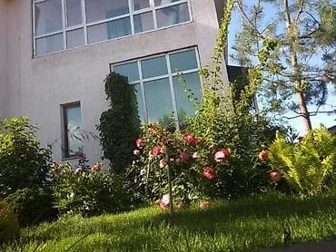 дом сдаётся: 260 м², 6 комнат, Забор, огорожен — 4