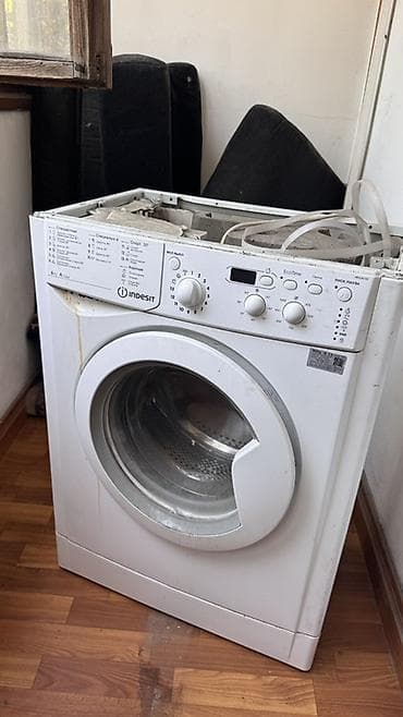 На запчасти Стиральная машина Indesit — 1