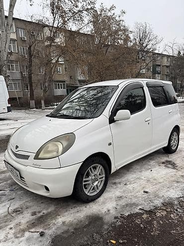 тойота форонер: Toyota Funcargo: 2000 г., 1.3 л, Автомат, Бензин, Минивэн — 3