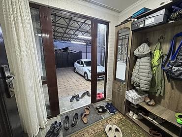 тынчтык ж м: Дом с благоустроенным двором и навесом для авто. - Одноэтажный дом с — 9