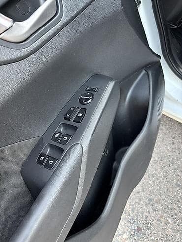 hundai: Hyundai Accent: 2018 г., Бензин, Седан — 7