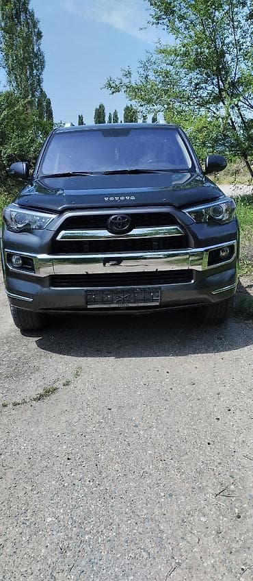 Toyota 4Runner: 2010 г., 4 л, Бензин, Внедорожник at lalafo.kg Toyota 4Runner: 2010 г., 4 л, Бензин, Внедорожник
