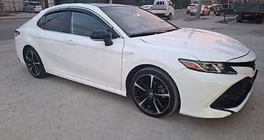 camry 5: Toyota Camry: 2019 г., 2.5 л, Вариатор, Гибрид, Седан — 1