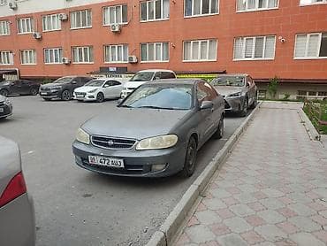 Nissan Sunny: 2002 г., 1.5 л, Автомат, Бензин, Седан