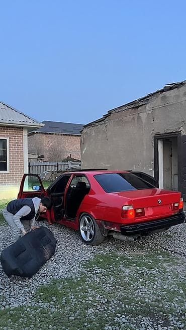 lexus e: BMW 5 series: 1993 г., 2.5 л, Ручные, Бензин, Седан — 5