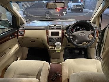 Toyota Ipsum: 2003 г., 2.4 л, Автомат, Бензин, Вэн/Минивэн — 8
