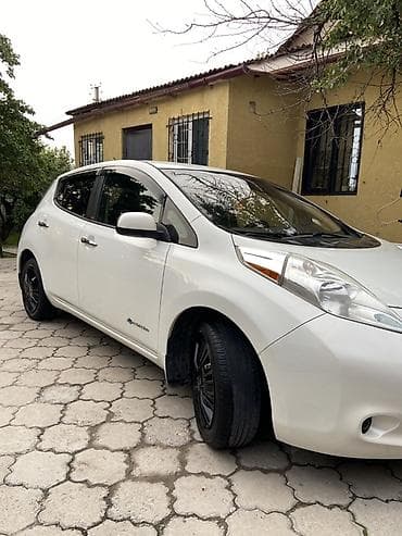 нексия рассрочка: Nissan Leaf: 2014 г., 0.1 л, Автомат, Электромобиль, Хэтчбэк — 6