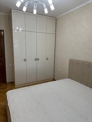 osh flat: Сдаю 4 комнатную квартиру! 4 комнаты (1 проходная), 2 больших — 7