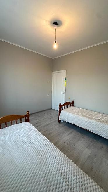 Недвижимость: 2 комнаты, 60 м², 105 серия, 5 мкр 105 серия, 4 этаж, Евроремонт — 9