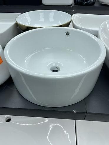 Раковина для ванной, Особенности: Глянцевое, Круглая форма, Материал: Керамика