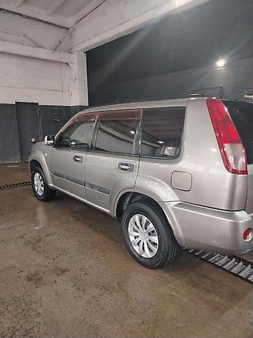 нетта л: Nissan X-Trail: 2004 г., Автомат, Бензин, Универсал — 1