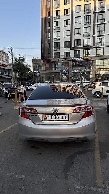 lexsus 600: Toyota Camry: 2012 г., 2.5 л, Автомат, Бензин, Седан — 2