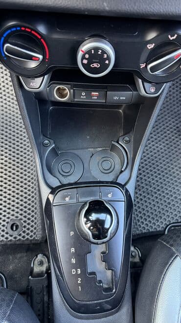 ким рио: Kia Morning: 2018 г., 1 л, Автомат, Бензин, Хэтчбэк — 7