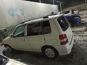 мазда демио крышка багажника: Mazda Demio: 1999 г., 1.5 л, Ручные, Бензин, Хэтчбэк — 6