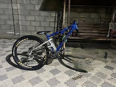 цены самокатов: Дербан Рама с амортом 15к+ торг Шатуны с кареткой 8к с торгом Заднее — 1