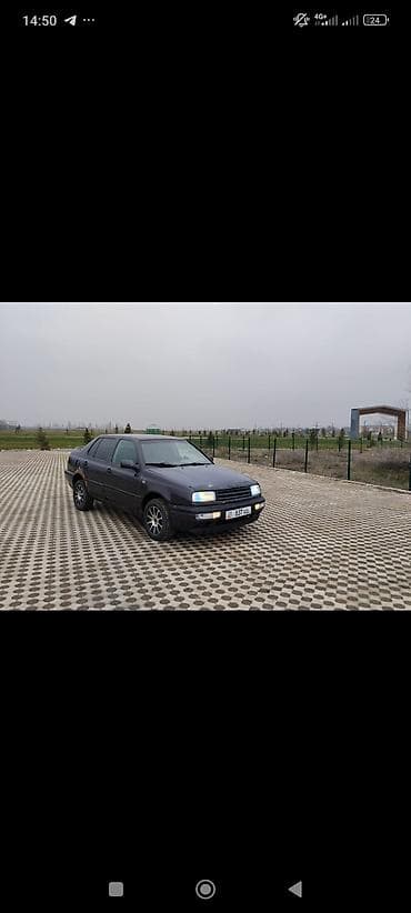 беларус трактор 82 1: Volkswagen Vento: 1994 г., 1.8 л, Механика, Бензин, Седан — 3