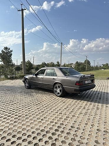 neta gt: Mercedes-Benz W124: 1987 г., 2.3 л, Механика — 8