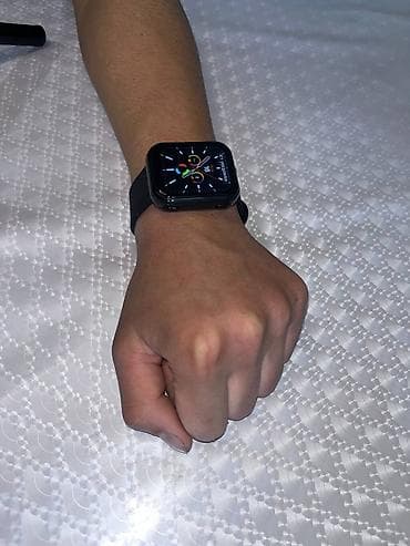 hoco q14: Инновациялык түзүлүш: Смарт саат жана наушник бир корпуста. ​Дизайны — 2