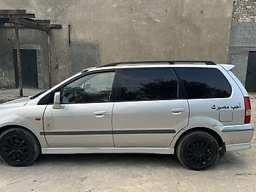 Транспорт: Mitsubishi Space Wagon: 2000 г., 2.4 л, Механика, Бензин, Минивэн — 3