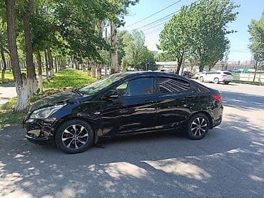 Hyundai Solaris: 2016 г., 1.6 л, Автомат, Бензин, Седан