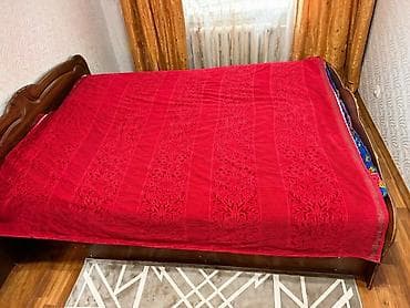 Спальный гарнитур, Б/у, Двуспальная кровать, Трюмо, Тумба, МДФ, цвет - Коричневый