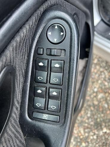 infinity g: BMW 5 series: 1999 г., 2.5 л, Механика, Бензин, Седан — 8