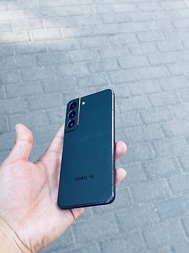 Техника и электроника: Samsung Galaxy S22, Б/у, 256 ГБ, цвет - Черный, 1 SIM — 2
