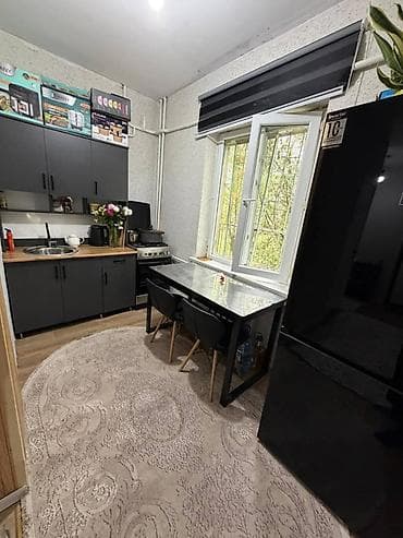 Квартиры: 1 комната, 36 м², 105 серия, 1 этаж, Евроремонт — 2
