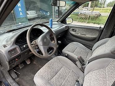 куплю машину: Kia Sportage: 1996 г., Внедорожник — 5