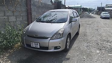 Toyota WISH: 2003 г., 1.8 л, Автомат, Бензин, Минивэн — 1