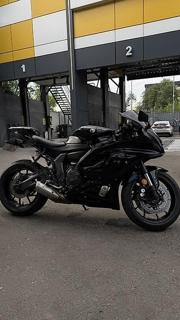 seven: СРОЧНО! Yamaha R7, черный спортбайк 🏍️ Yamaha R7 2022 года — только — 5