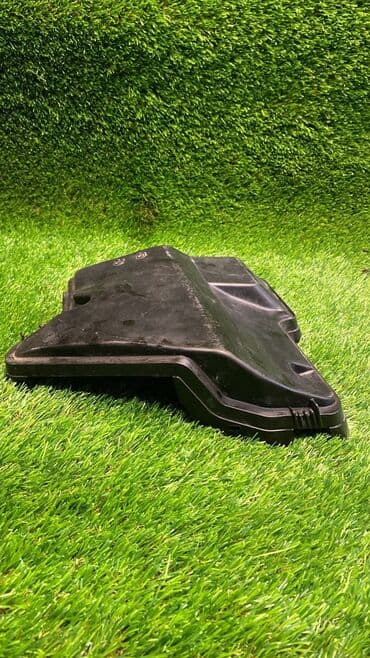 e71: Корпус блока управления двигателем Bmw в хорошем состоянии. Б.У — 2