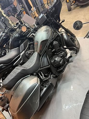 gold wing: Honda Rebel 1100T DCT — 4