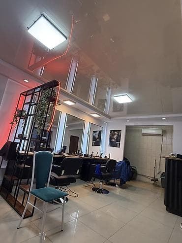 работа парикмахера: Аренда кабинетов в салонах красоты, 40 м², Для парикмахера — 7