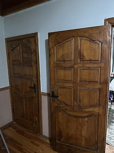 Балконная дверь, Б/у, Глухие, Деревянная at lalafo.kg Балконная дверь, Б/у, Глухие, Деревянная