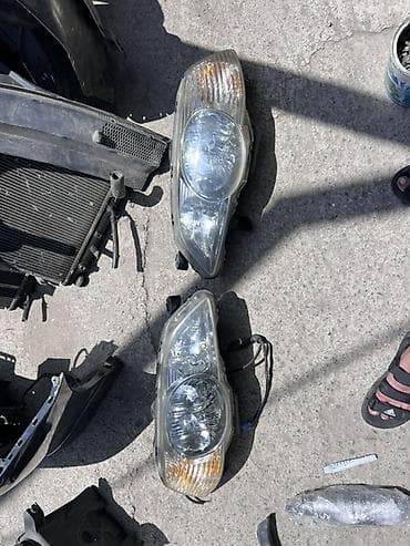 Комплект передних фар Honda