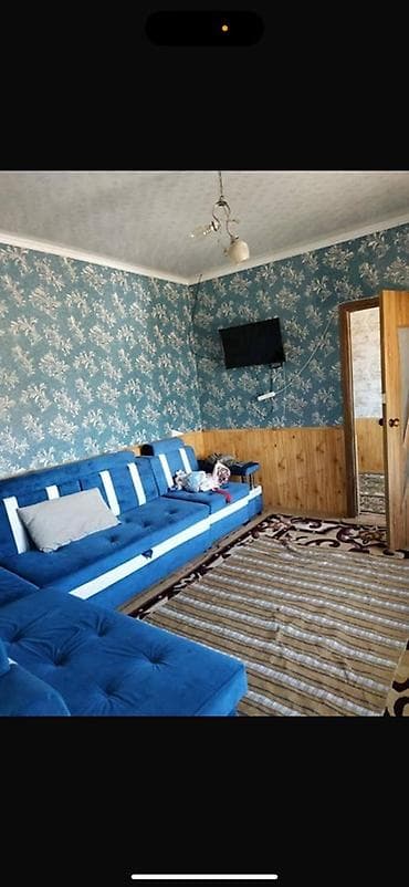 московский тыныстанова: Сдаются уютный дом, 2 комнатная, кухня отдельно! отопление есть — 1