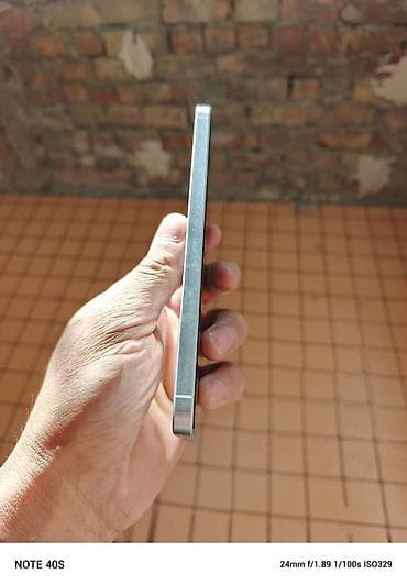 note 21 ultra: Samsung Galaxy A56, Б/у, 256 ГБ, цвет - Белый, 2 SIM — 3