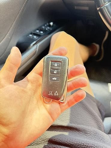 ключи lexus: Продаю ключ на Lexus (оригинал) Смарт-ключ Lexus - 3 кнопки — 1