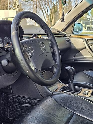 мл 430: Mercedes-Benz E-Class: 2000 г., 2 л, Механика, Бензин, Седан — 6