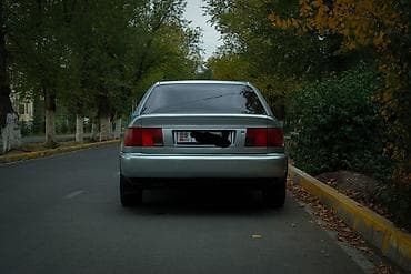 sprinter 2003: Audi A6: 1995 г., 2.6 л, Механика, Бензин, Седан — 2