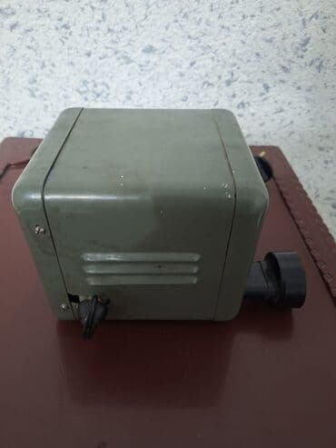 электрони калибел: Стабилизатор напряжения 220 в Рабочий. Конденсаторы разные — 3