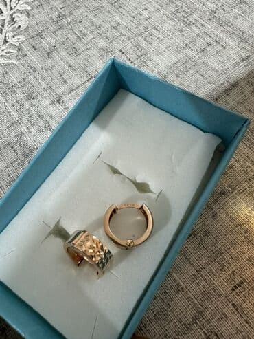 кыргызские национальные свадебные платья: Продается золотые серьги, проба- 585, российские, рыночная цена около — 2