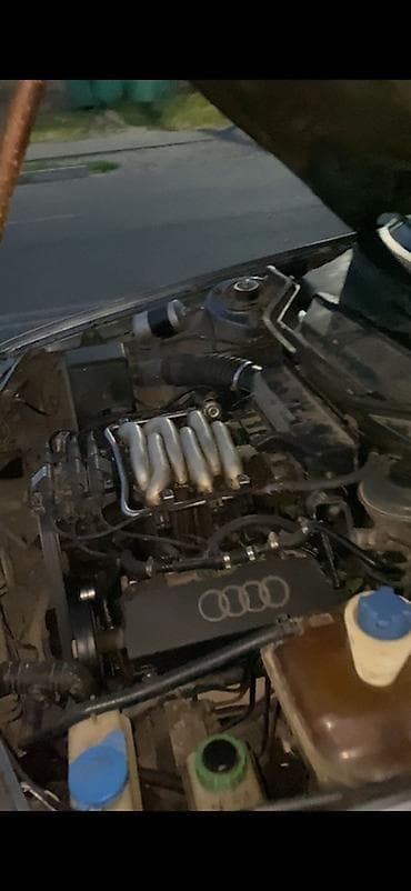 голльф 2: Audi A6: 1997 г., 2.6 л, Механика, Бензин, Универсал — 9