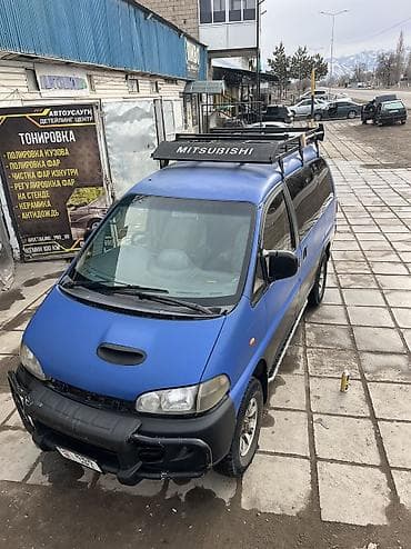 Mitsubishi Delica: 1995 г., 2.9 л, Механика, Дизель, Минивэн