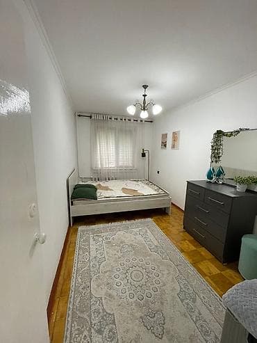 Подселением Сдается 1комната из 2х комнатный квартире Адрес :Жоомарта — 1