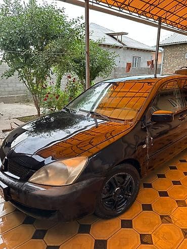 Mitsubishi Lancer: 2005 г., 1.6 л, Механика, Бензин, Седан